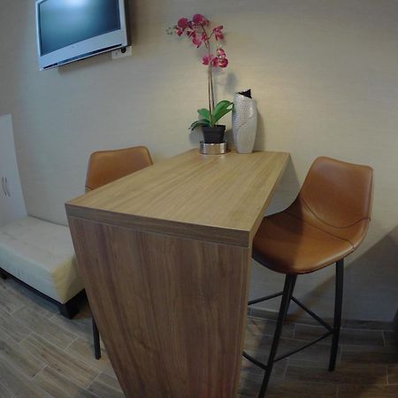 M48 Apartments Βελιγράδι Δωμάτιο φωτογραφία